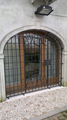 Ringhiera in ferro battuto